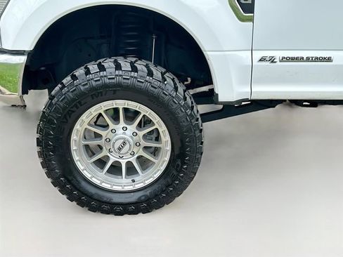 Used 2022 Ford F350 4x4 Crew Cab Super Duty image 26