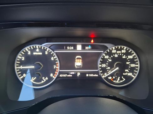 Used 2023 Nissan Pathfinder SL image 15