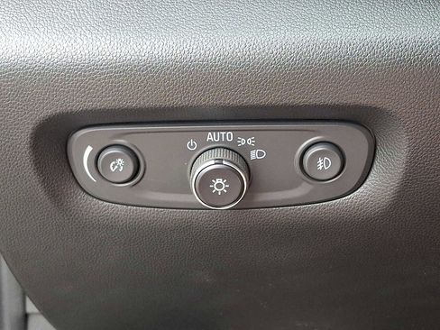 Certified 2020 Chevrolet Traverse LT w/ LT Premium Package image 26