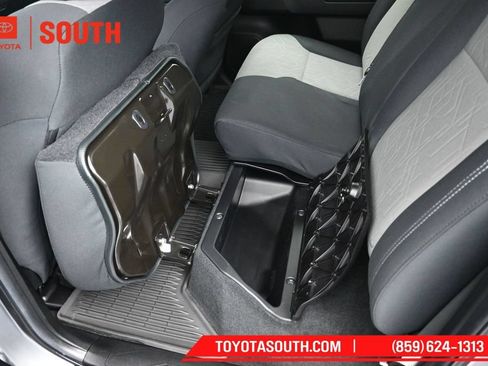 Used 2023 Toyota Tacoma TRD Sport AWD/4WD image 25