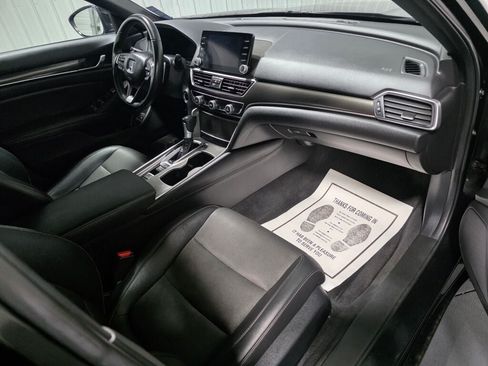 Used 2021 Honda Accord Sport image 7