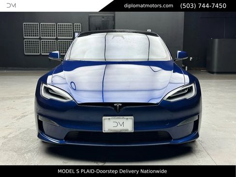 Used 2021 Tesla Model S Plaid image 10