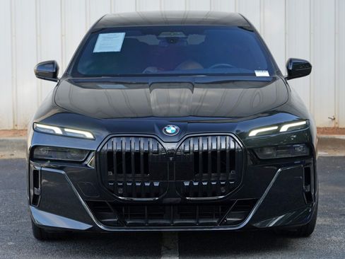 Used 2023 BMW 740i RWD image 55