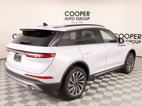 New 2026 Lincoln Corsair Reserve image 21