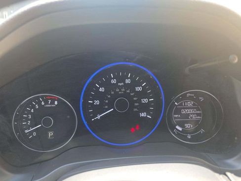 Used 2022 Honda HR-V LX image 5