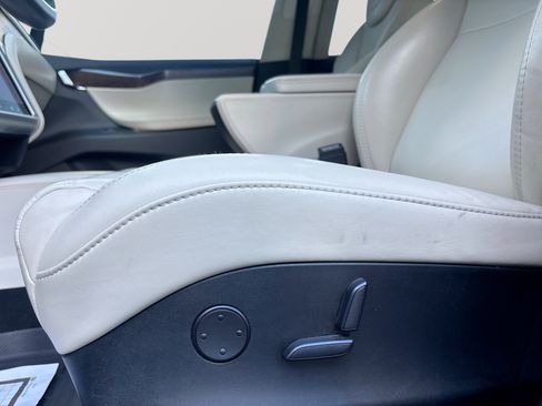 Used 2018 Tesla Model X 100D AWD/4WD image 14
