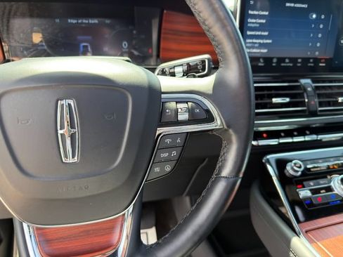Used 2024 Lincoln Navigator Premiere AWD/4WD image 49