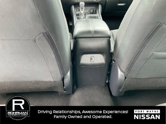 Used 2024 Nissan Sentra SV FWD image 28