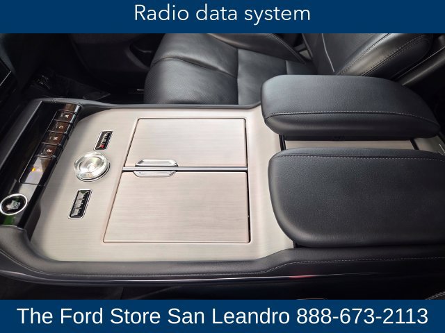 Used 2025 Lincoln Navigator L Reserve AWD/4WD image 26