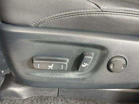 Certified 2022 Toyota 4Runner SR5 Premium image 29