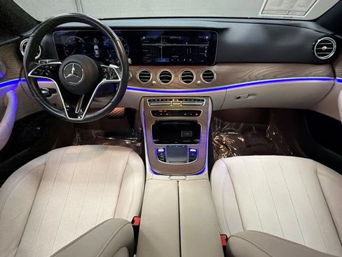Used 2023 Mercedes-Benz E 350 4MATIC Sedan image 38