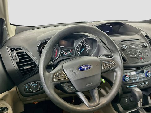 Used 2017 Ford Escape SE AWD/4WD image 18