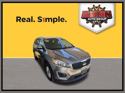 Used 2016 Kia Sorento LX w/ LX Convenience Package