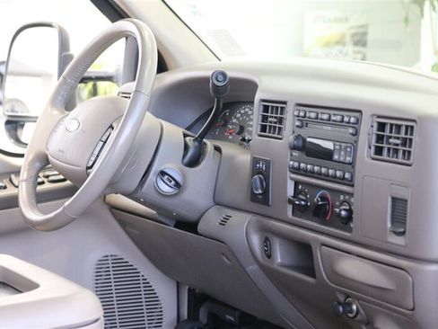 Used 2002 Ford F350 Lariat AWD/4WD image 83