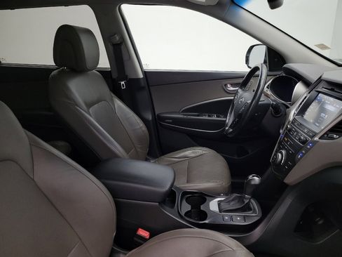 Used 2017 Hyundai Santa Fe Limited w/ Cargo Package image 21