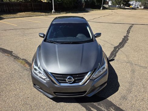 Used 2018 Nissan Altima 2.5 S w/ S Convenience Package FWD image 12
