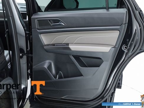 Used 2023 Volkswagen Atlas Cross Sport SE w/ Black Wheel Package FWD image 31