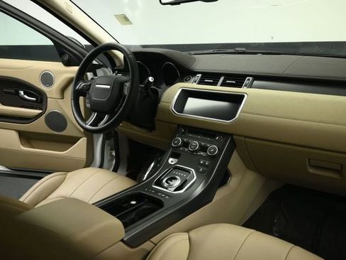 Used 2018 Land Rover Range Rover Evoque SE Premium AWD/4WD image 69