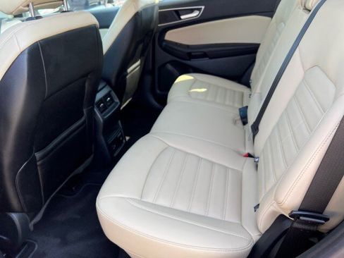 Used 2022 Ford Edge SEL w/ Convenience Package AWD/4WD image 24