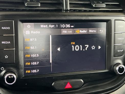 Used 2025 Kia Soul LX w/ LX Technology Package image 19