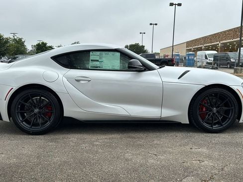 New 2026 Toyota Supra RWD image 10