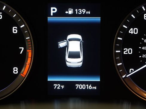 Used 2018 Hyundai Sonata SEL FWD image 4