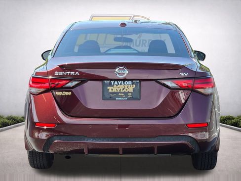 Used 2022 Nissan Sentra SV FWD image 6