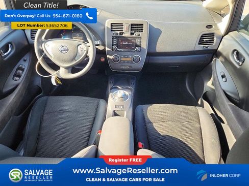 Used 2017 Nissan Leaf S FWD image 11