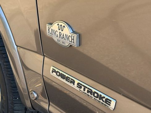 Used 2018 Ford F150 King Ranch w/ Equipment Group 601A Luxury AWD/4WD image 10