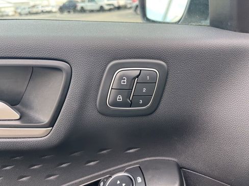 Used 2020 Ford Escape SEL image 15