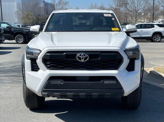 Used 2024 Toyota Tacoma TRD Sport video 2
