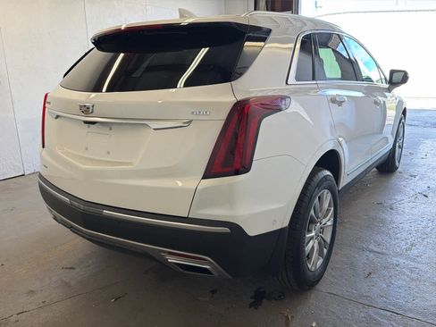 Used 2021 Cadillac XT5 Premium Luxury image 5