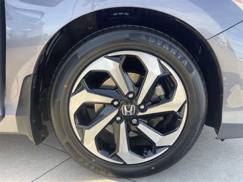 Certified 2017 Honda Accord EX-L image 7