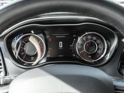Used 2016 Dodge Challenger R/T RWD image 13