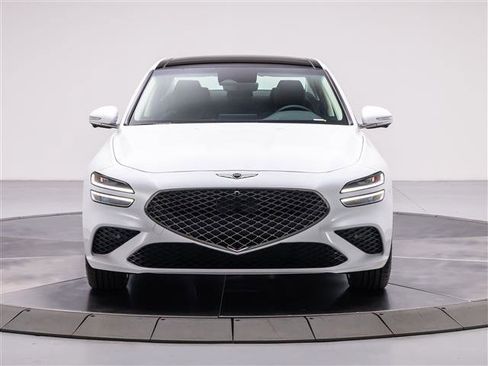 New 2026 Genesis G70 2.5T Prestige image 8