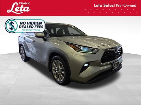 Used 2020 Toyota Highlander Limited AWD/4WD image 9