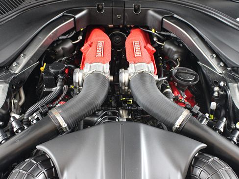 Certified 2023 Ferrari Portofino M RWD image 61
