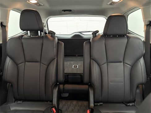 Used 2023 Subaru Ascent Limited image 26
