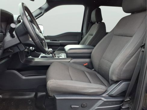 Used 2024 Ford F150 XLT w/ XLT Black Appearance Package AWD/4WD image 15