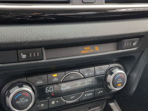 Used 2015 MAZDA MAZDA3 i Grand Touring image 30