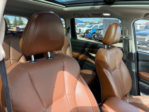Used 2019 Subaru Ascent Touring AWD/4WD image 56
