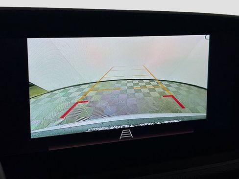 Used 2025 Buick Envista Preferred w/ Convenience I Package image 16