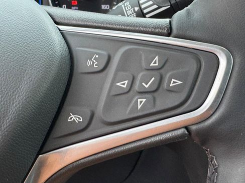 Used 2023 Chevrolet Equinox LT w/ Driver Convenience Package image 21