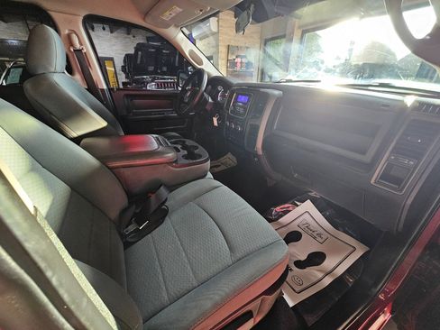 Used 2013 RAM 1500 Express image 12