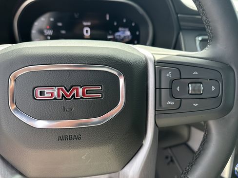 Used 2023 GMC Yukon SLT w/ SLT Premium Package RWD image 27