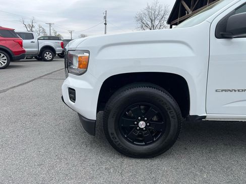 Used 2020 GMC Canyon 2WD Crew Cab w/ Convenience Package image 28