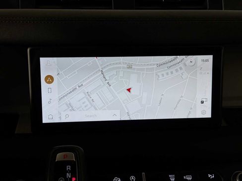 Used 2024 Land Rover Defender 110 S image 15