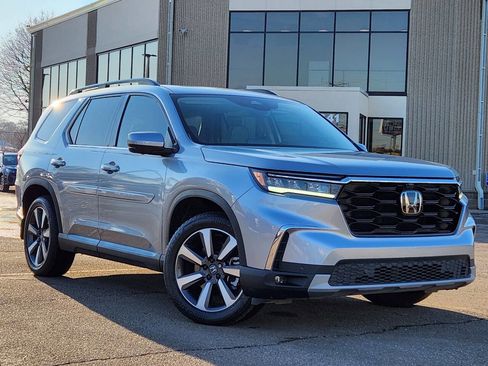 Used 2023 Honda Pilot Elite image 36