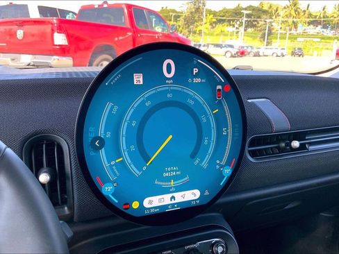 Certified 2025 MINI Cooper S image 20