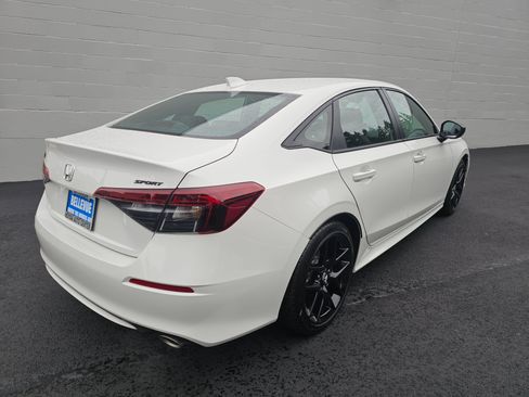 Used 2026 Honda Civic Sport image 7